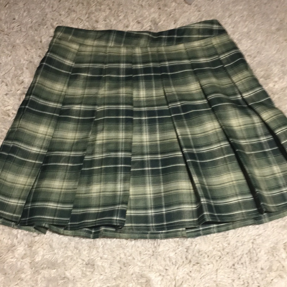 Green, plaid, pleated, skirt